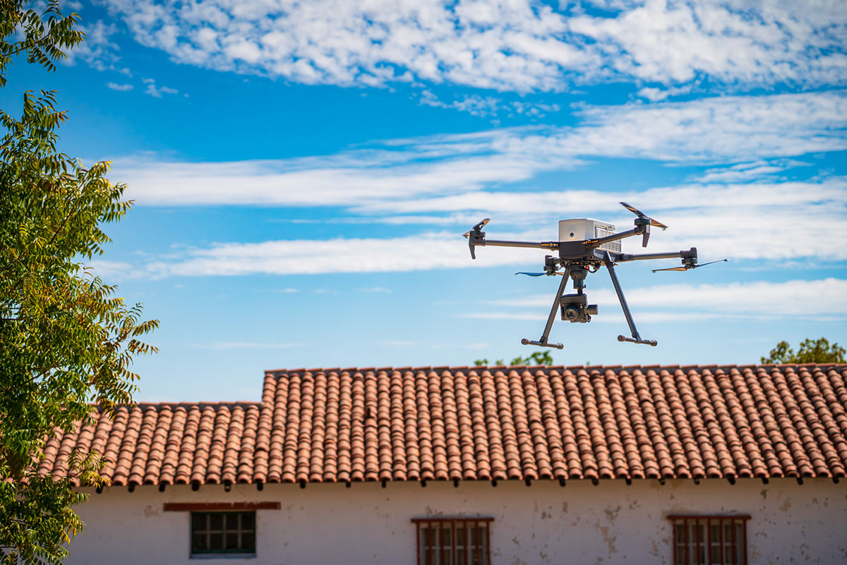 Roof-iInspection-IF800-Drone